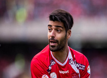 مهدی طارمی به مناسبت تولد پدرش