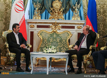 انتقاد احمدی‌نژاد از پوتین به خاطر حمایت از طالبان؛  آیا شما فعالیت گروهی مشابه طالبان در روسیه را قبول می کنید؟