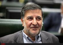 یوسفیان ملا: طبق اصل ۲۷ قانون اساسی برپایی تجمعات نیازی به اخذ «مجوز» ندارد/ برخورد کردن با تظاهرکنندگان شرایط را بدتر می کند/ بازداشت معلمان چیزی را حل نمی کند