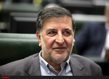 یوسفیان ملا: طبق اصل ۲۷ قانون اساسی برپایی تجمعات نیازی به اخذ «مجوز» ندارد/ برخورد کردن با تظاهرکنندگان شرایط را بدتر می کند/ بازداشت معلمان چیزی را حل نمی کند