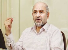 هشدار فرشاد مومنی نسبت به احتمال انتقال بحران بانک‌های خصوصی به بانک مرکزی