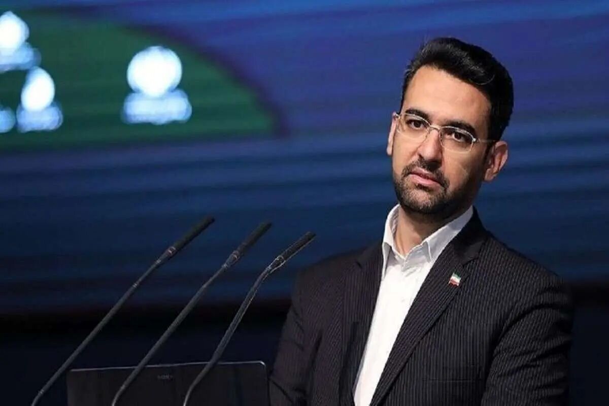 کنایه تند جهرمی به «صاحبان اینترنت سفید»: هات‌اسپات کنید!