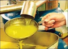 واردات دو برابری روغن پالم به کشور را تکذیب می کنم 