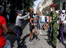 دولت کوبا دسترسی به اینترنت را محدود کرد
