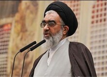 نماینده ولی فقیه در قم: روسیه باید موضع خود را در خصوص تمامیت ارضی ایران اصلاح کند