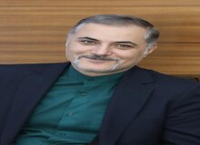 لوح سپاس «مدیر روابط عمومی برتر» برای مدیر روابط عمومی گروه مالی گردشگری