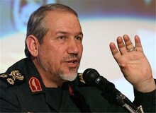 سرلشکر صفوی: آیت الله خامنه ای فرمانده دفاع از بلاد اسلامی در عراق، سوریه، فلسطین و یمن و بحرین است