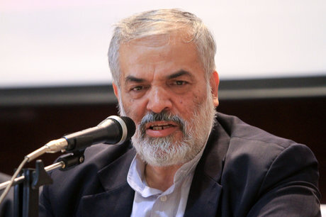 قدیری ابیانه: حامیان پزشکیان پرچم همجنس‌بازی دست گرفته‌اند + فیلم