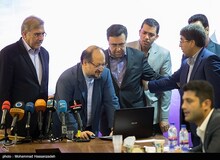 روش محمد شریعتمداری برای کادرسازی؛ کیف کش پروری یا باج دادن / توئیت بزن، از من تعریف کن بعد پست بگیر!