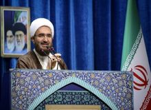 امام جمعه تهران:  ماموریت بزرگ و الهی رسیدن به قله به ملت ایران سپرده شده است
