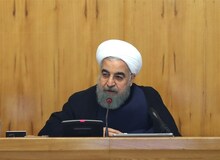 درآمد دولت از بالا رفتن قیمت ارز دروغ است/ قیمت ارز باید واقعی و متعادل بماند/ اختیارات کامل به بانک مرکزی داده شد