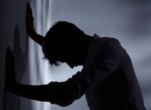 ۱۰ ماده غذایی تشدید کننده اضطراب و افسردگی
