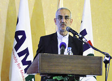 آخوندی تا پای استعفا هم پیش رفته بود

