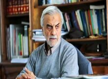 هاشمی طباء: بی حسی در فضای سیاسی برای مملکت ما خطرناک است