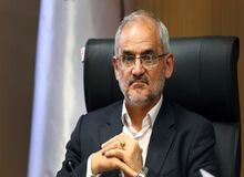 تحصیل پیروان ادیان دیگر به جز ادیان رسمی کشور در مدارس ممنوع است