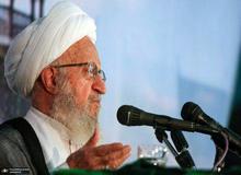 بیانیه مخالفت آیت الله مکارم شیرازی با افزایش قیمت بنزین / سرای قوای سه گانه دلایل این کار خود را توضیح دهند 