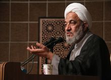 آقاتهرانی: دشمن هر موقع بخواهد کارت بانکی و صداوسیما را هک می کند/ مدیریت فضای مجازی در دست بیگانگان است