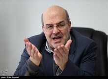 عیسی کلانتری: معاون دادستان بخشنامه کرده که مانع مصرف مازوت در نیروگاه‌ها نشوید
/ مردم در رختخواب لخت شوند، دراتاق نشیمن لباس بپوشند!