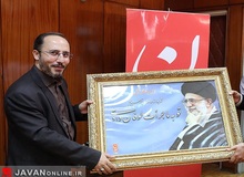 مدیر روابط عمومی دفتر رهبری، سخنگوی دولت می‌شود
