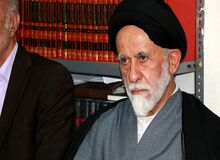 حجت الاسلام قوامی: روحانی دلش می‌خواهد به طور نیم‌بند هم که شده در صحنه سیاسی بماند، مثل احمدی‌نژاد