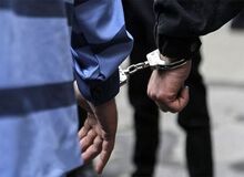 یک مجرم قبل از دستگیری خودکشی کرد