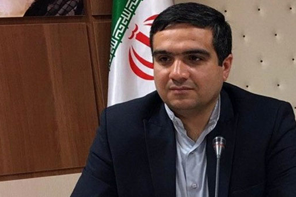 سخنگوی کمیسیون بهداشت مجلس: بیماران برای تامین معیشت داروی خود را می فروشند/ ورود دیوان محاسبات به سرنوشت مبهم ۷۰۰ میلیون دلار در سازمان غذا و دارو/ کمبود دارو داریم/انصراف از درمان به دلیل نداشتن استطاعت مالی درتامین دارو/ سه تحقیق و تفحص در مجلس ثبت شده