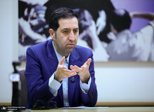 فعال اصولگرا: باید با این مردمی که با همه وجود در این ۴۰ شب کف خیابان بودند گفت‌وگو کرد/مردم نگران خیانت دشمن به آتش بس هستند