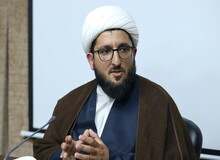 عضو هیئت علمی جامعه‌المصطفی: آمریکایی ها به زنان ظلم و ستم می کنند/ حقوق بشر در نگاه رهبری، الهی است