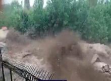 سیل در رودبار قصران فشم جان یک زن  باردار را گرفت