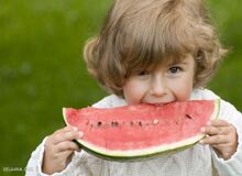 هندوانه برای کودکان مضر است؟ 