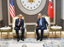 ترامپ: ترکیه به خاطر من به اسرائیل حمله نکرد / گرینلند باید توسط ما کنترل شود نه دانمارک