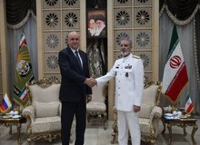 سرلشکر موسوی: ایران راه دیپلماسی را بهترین روش حل مشکلات می‌داند/ نیروهای مسلح با اقتدار به آمریکا و اسرائیل پاسخ دادند