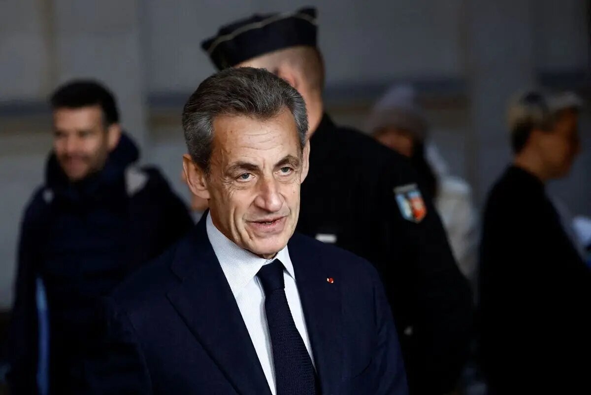 حکم آزادی سارکوزی از زندان صادر شد