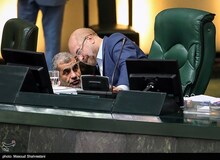 نیکزاد: آزادی اروپایی فرقی با دیکتاتوری ندارد
