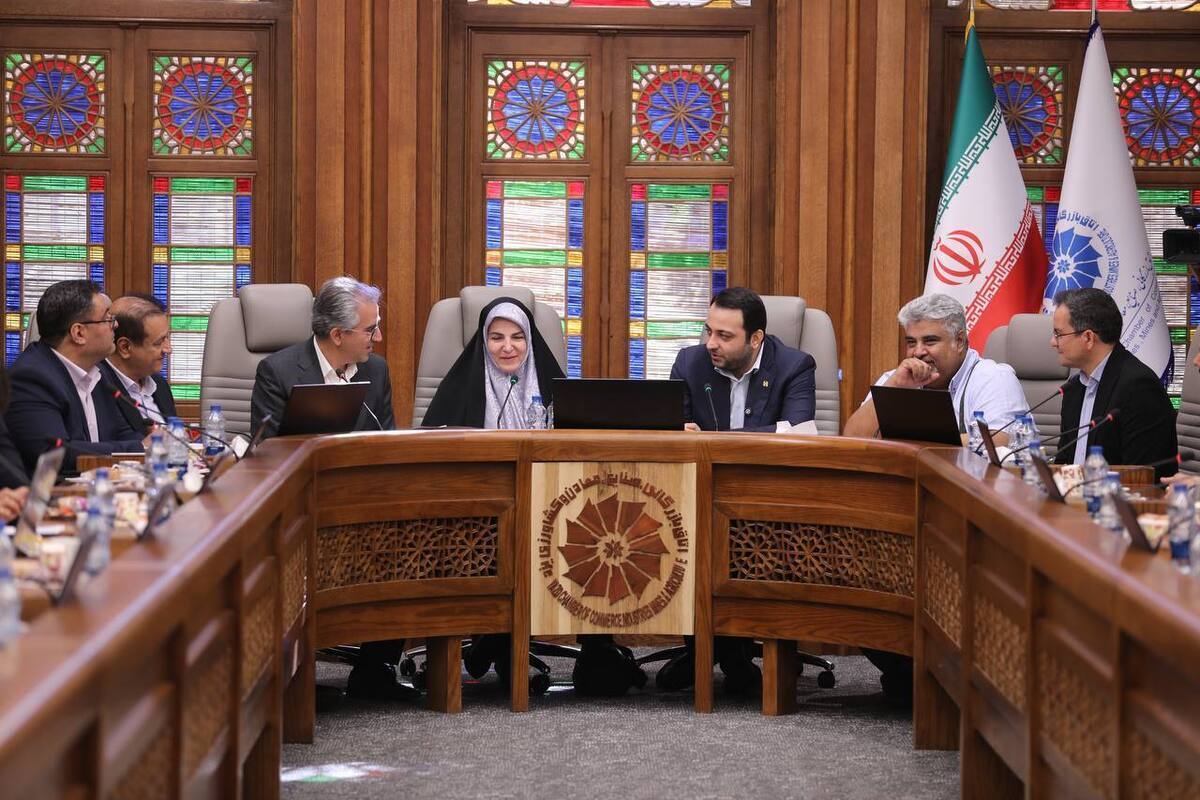 بانک صادرات ایران با روش‌های نوین تأمین مالی، گره تولید را باز می‌کند