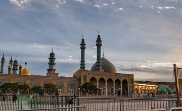 ارگان مطبوعاتی نزدیک به سپاه: جوانها و نوجوانها به مسجد تمایل ندارند
