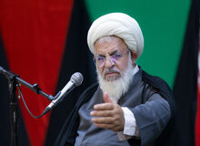 امام جمعه یزد: دشمنان پس از جنگ ۱۲ روزه به غلط کردن افتادند/ موافقان آمریکا و اسرائیل جایشان در جهنم است 