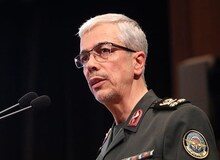 سرلشکر باقری: با جامعه در حال تحول نمی‌شود با باتوم برخورد کرد؛ ما نیاز به تدبیر داریم