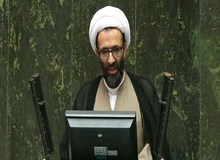 علیرضا سلیمی: سازمان انرژی اتمی سریع‌تر عذرخواهی کند/ تخطی دولت از اجرای قانون لغو تحریم‌ها را باید به قوه قضائیه ارجاع دهیم!
