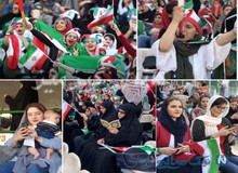 روزنامه جوان: زنها را به ورزشگاه آزادی بردند تا کالای زنانه تبلیغ کنند

