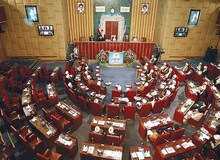 برگزاری جلسه هیئت رئیسه مجلس خبرگان در روزهای آینده برای تعیین تکلیف انتخابات میان دوره‌ای 