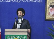 هرکس ایران را دوست دارد و اضطرار ندارند خودرو ثبت نام نکنند / ماشین بی‌کیفیت را فقط انسان مضطر خریداری می‌کند