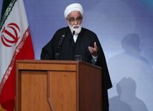 نماینده ولی فقیه در جمعیت هلال احمر: مردم به زلزله زدگان غرب کشور ۶۰میلیارد کمک کردند 