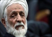 امام جمعه موقت اصفهان: صدا و سیما نباید مناظره انتخاباتی برگزار کند