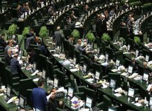 طرح دو فوریتی مجلس برای تروریست خواندن ارتش آمریکا در کل دنیا
