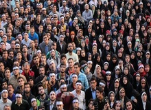 روزنامه اطلاعات: مسئولان کشور، حتی پرشورتر از مردم از مشکلات انتقاد می‌کنند! / اگر کاری نمی‌کنید چرا حقوق می‌گیرید؟