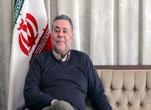 عضو مجمع تشخیص مصلحت نظام:  آینده سیاست خارجی ایران به برجام و FATF بستگی دارد/ حل مسأله هسته‌ای ایران، اولویت نخست آمریکا نیست