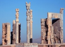 انتشار دروغ در خبرگزاری سازمان تبلیغات اسلامی / دشمنی با تاریخ ایران به چه قیمتی!