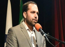 عضو شورای شهر تهران: از اصالت فرهنگی خود فاصله گرفته‌ایم/ هنوز می‌خواهیم با همان نرم‌افزارهای قدیمی با نسل جدید برخورد کنیم/ برخی سیاسیون نسل جدید را متهم به ضعف باور و اعتقاد می‌کنند