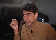 خاکسپاری «ناصر تقوایی» در امامزاده طاهر